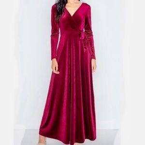 Soprano velvet surplice maxi evening dress